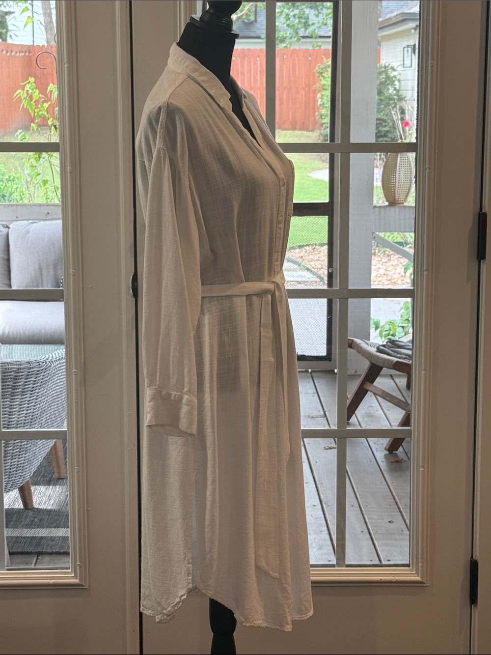 L Space Lightweight White Long-Sleeve Button Shirt Dress with Waist Tie - Picture 6 of 7